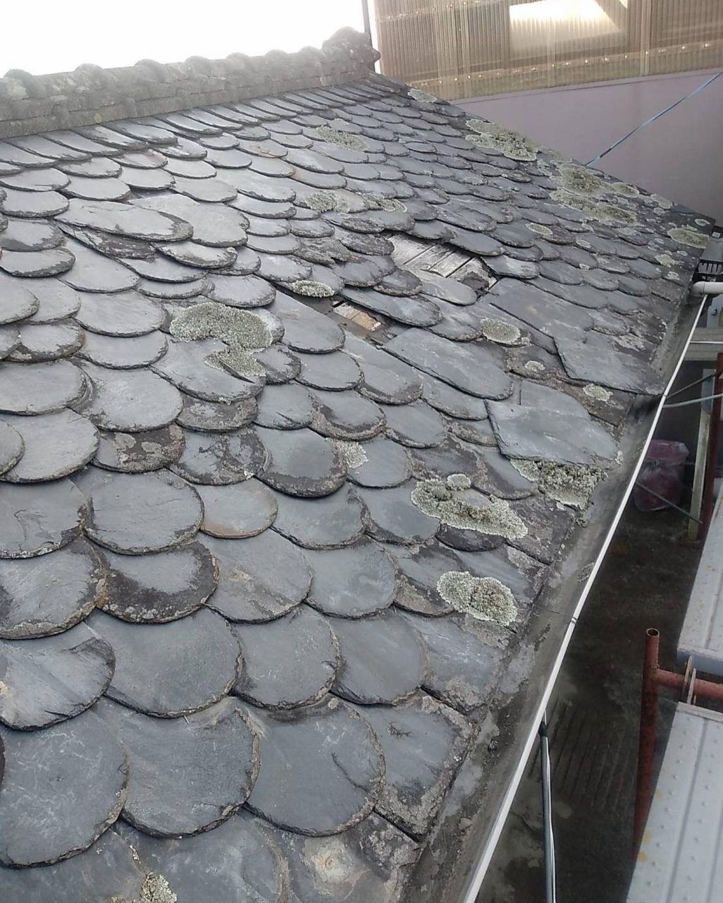 天然スレート。石盤葺。 | 建築工房 創